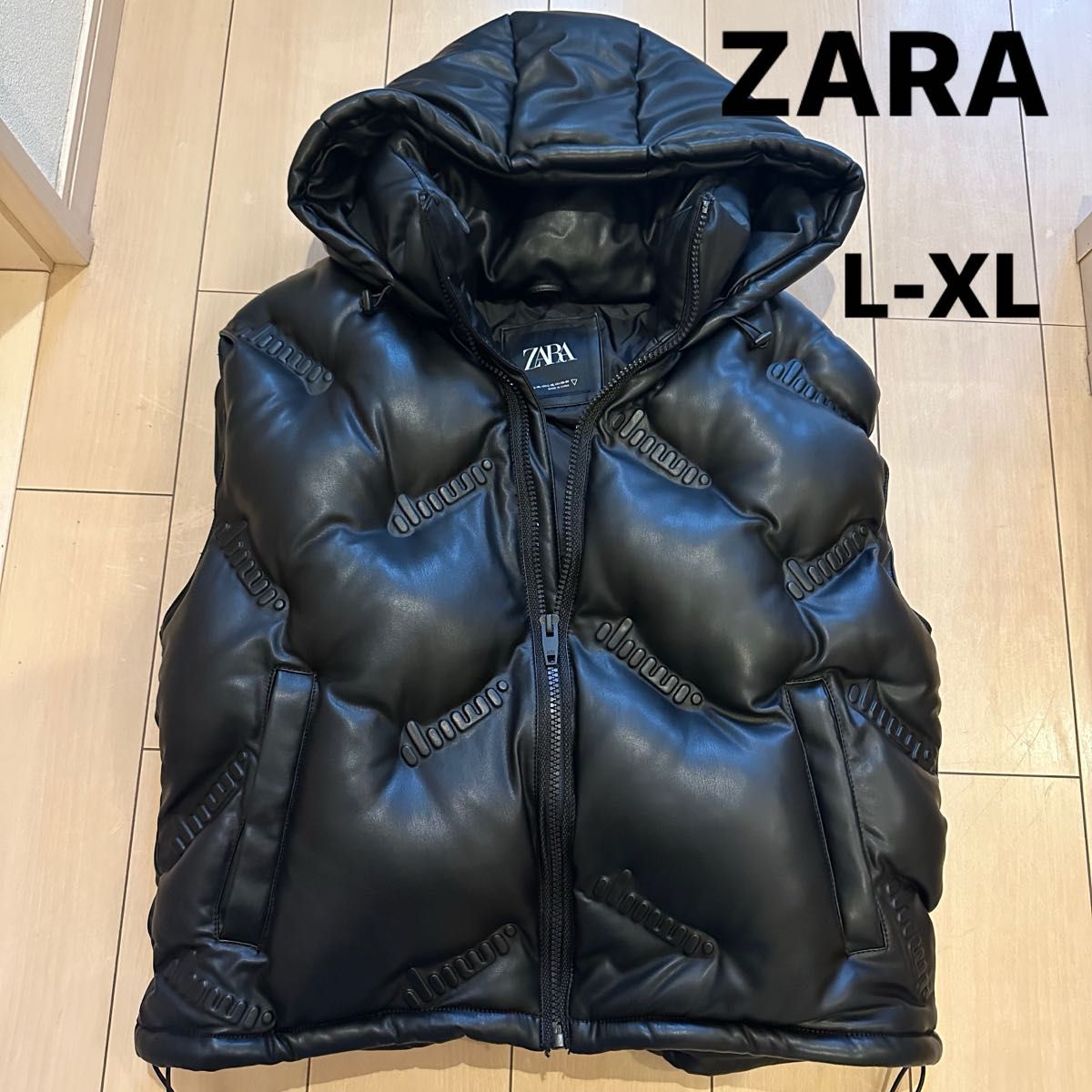ZARA ザラ エンボス フェイクレザー キルティングベスト ZARA ザラ エンボス フェイクレザー キルティングベスト