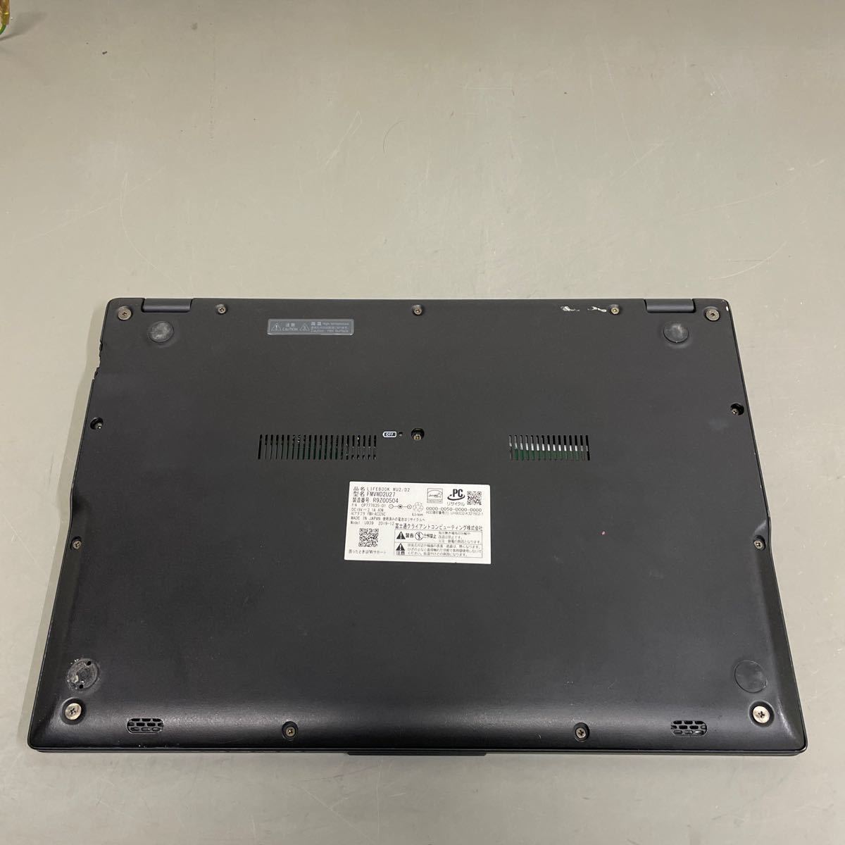 ワ76 FUJITSU LIFEBOOK WU2/D2 FMVWD2U27 Core i3 8145U メモリ 4GB _画像5