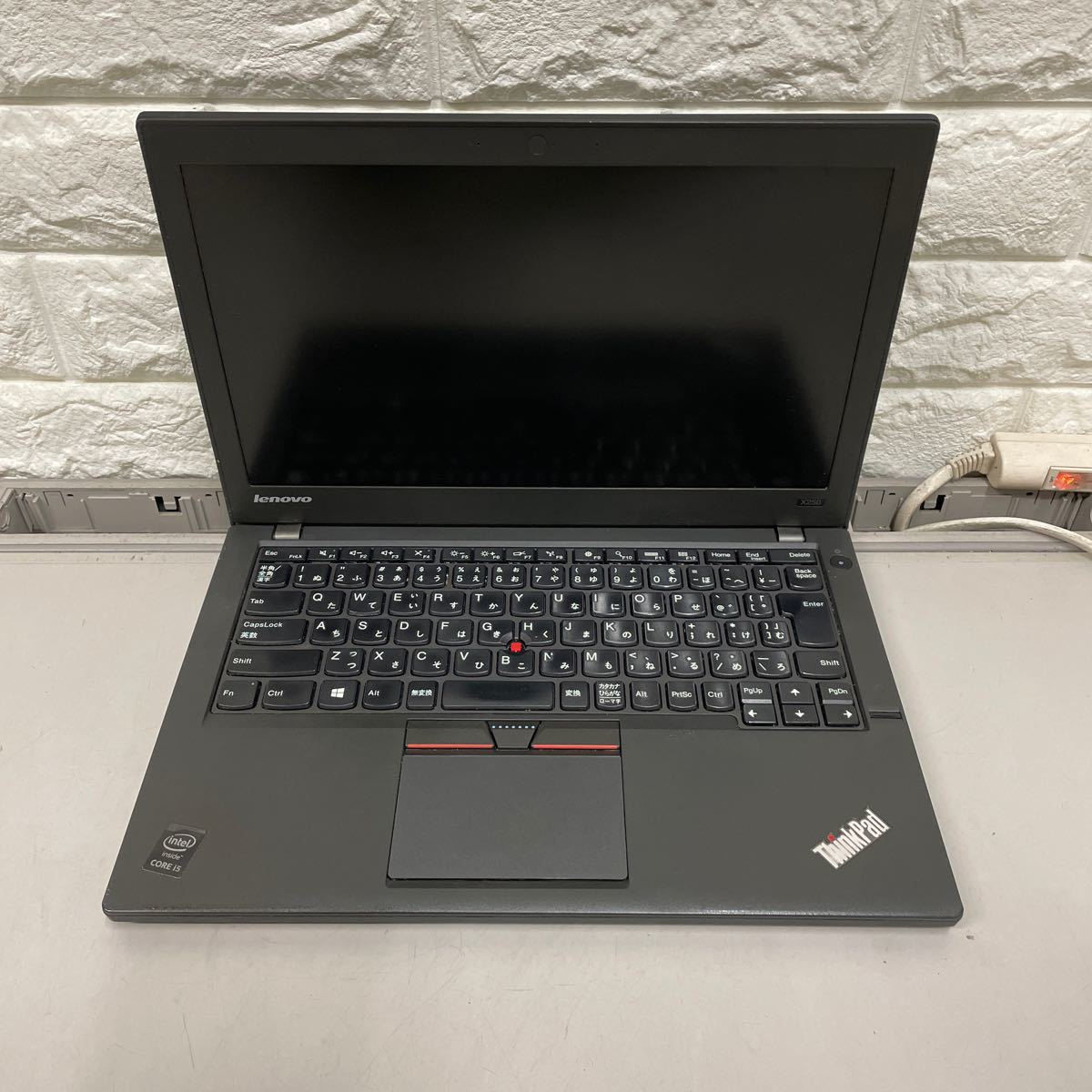 ア45 Lenovo ThinkPad X250 Core i5 5200U メモリ8GB_画像1