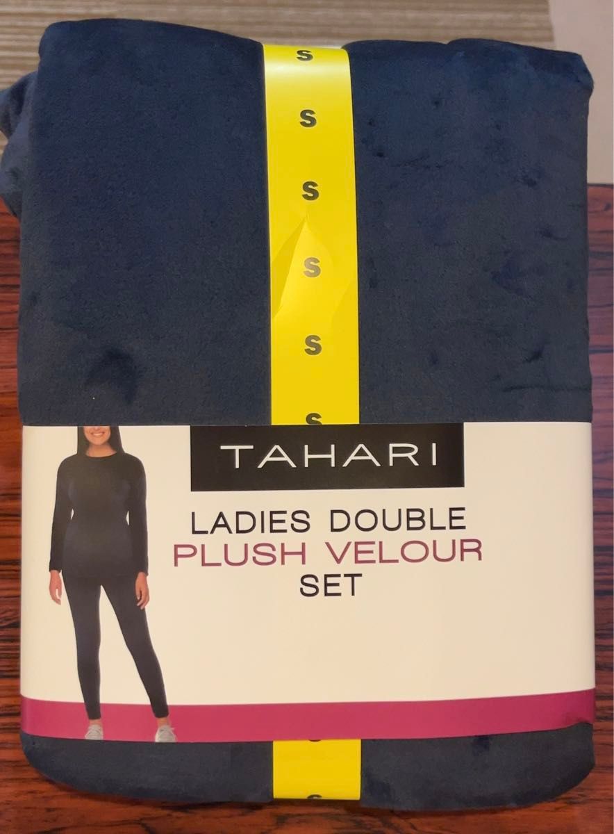 【期間限定値下げ】TAHARIベロアルームウェア上下セットパジャマ　レディース　Sサイズ