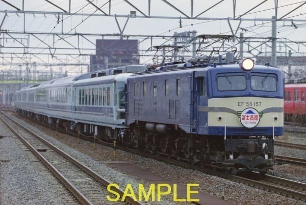 ☆90～00年代鉄道10jpgCD[EF58-157+12系ユーロライナー、EF58-157と12系江戸・EF64との並び、EF58-157+ヨ8000他]☆_DP13572