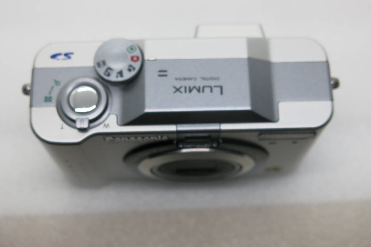 Panasonic DMC-LC20 LUMIX 35mm デジタルカメラ EQUIV 35-105 DC VARIO-ELMARIT 1:2.8-4.6/5.4-16.2【HS037】_画像4
