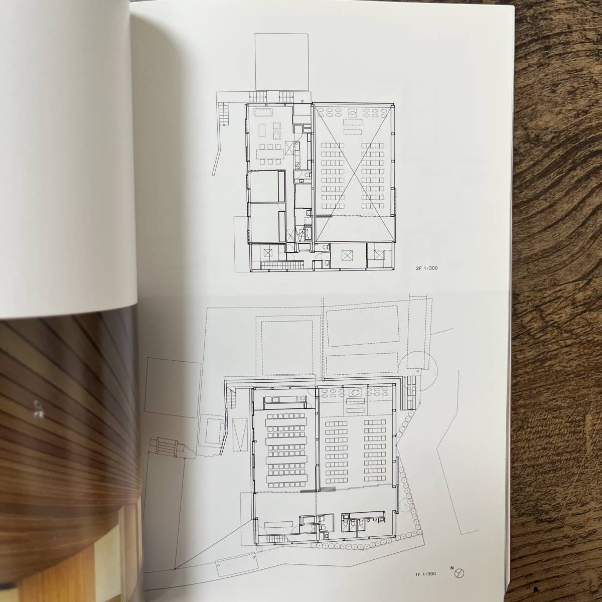 J-2879■手塚貴晴＋手塚由比 建築カタログ2 (Takaharu+Yui Tezuka Architecture Catalogue2)■サイン本■TOTO出版■2009年4月30日初版第2刷_画像7