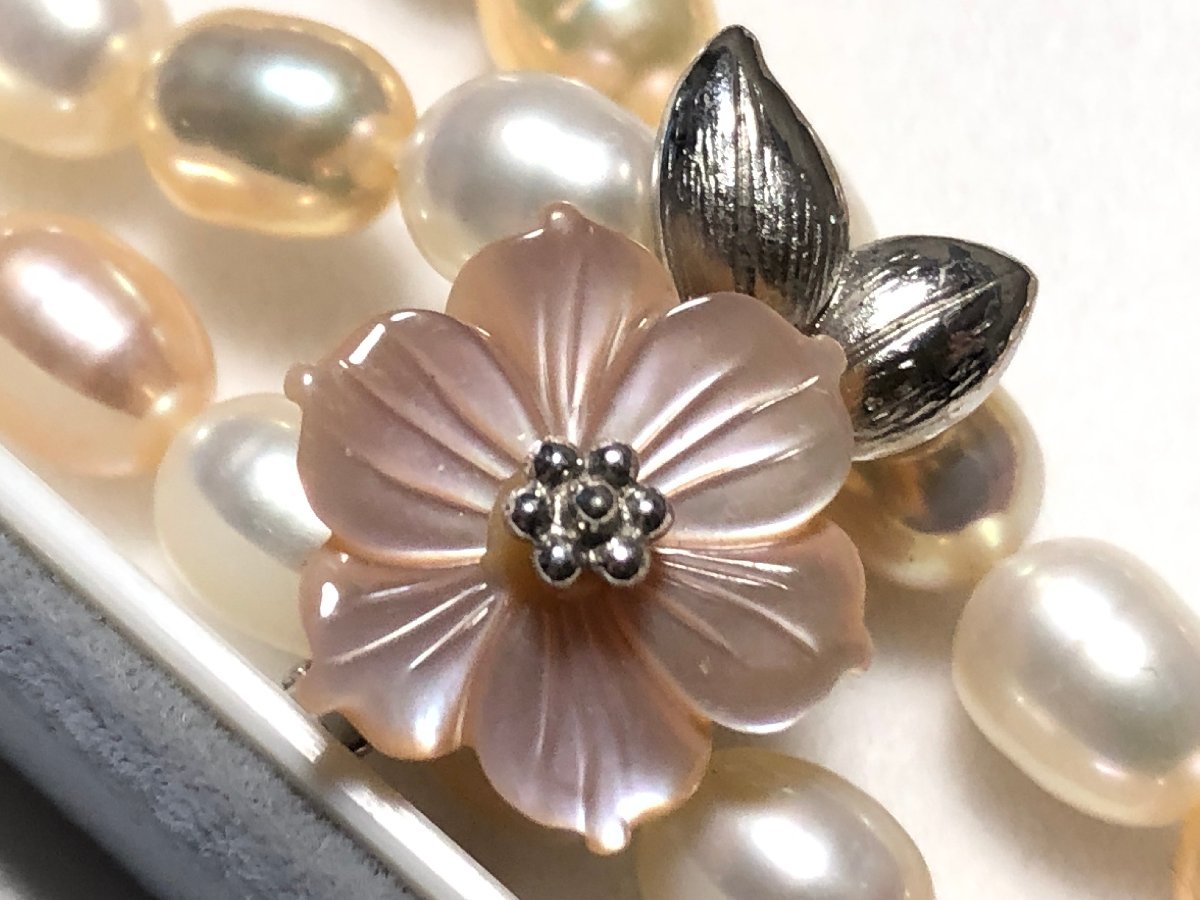 オーバル真珠(パステルカラー) 白蝶貝 SILVER 45.5g フラワー フリンジネックレス_画像2