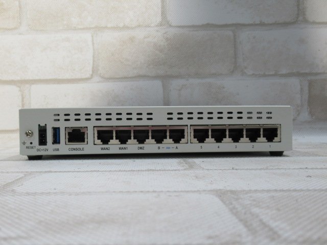 Ω 新FT 0111ｍ 保証有 Fortinet【 FG-60F 】FortiGate-60F UTM ライセンス25年05月02日迄 FW：v6.2.3 領収書発行可能_画像3