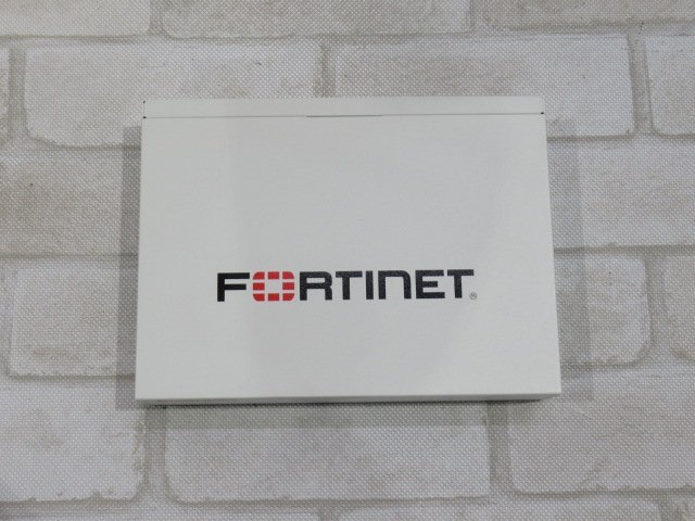 Ω 新FT 0111ｍ 保証有 Fortinet【 FG-60F 】FortiGate-60F UTM ライセンス25年05月02日迄 FW：v6.2.3 領収書発行可能_画像4