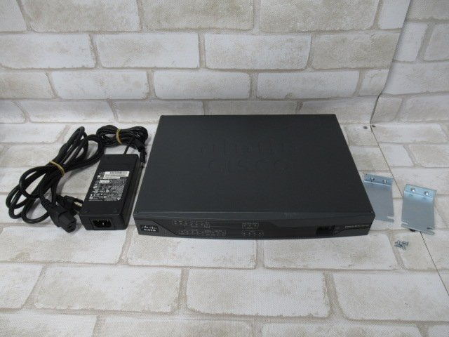 Ω 新N 0143♪ 保証有 CISCO【 CISCO892J-K9 V02 】シスコ 800 Series Model Cisco 890 統合型ルータ AC付・祝10000!取引突破!!_画像1