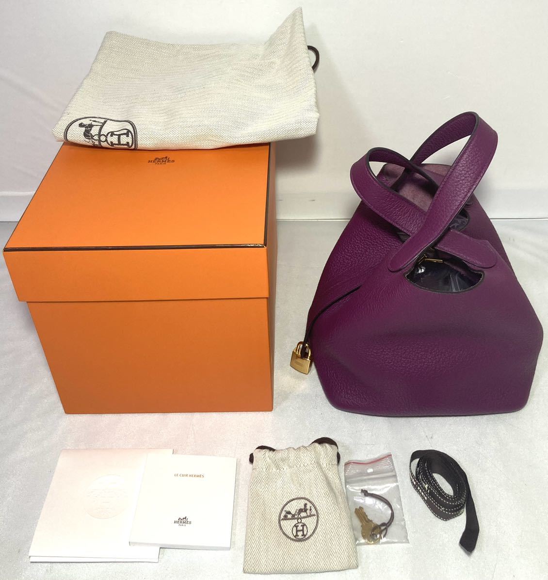 KGNY3584 美品 HERMES エルメス ピコタンロックPM レザー アネモネ トリヨン ゴールド金具 カデナ 160 ハンドバッグ トートバッグ_画像1