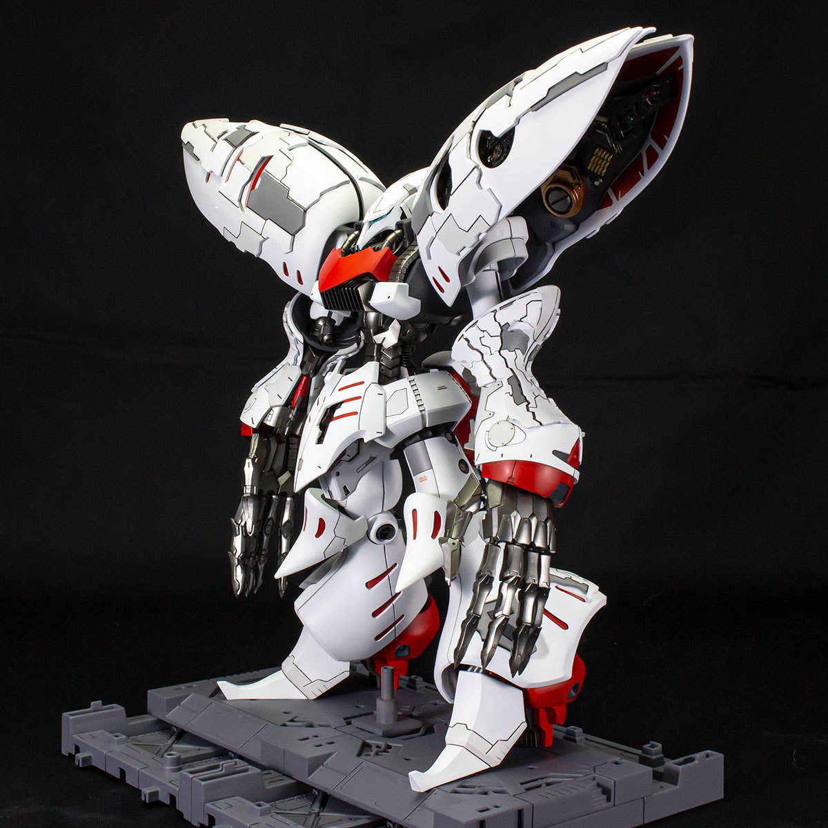 MG 1/100 キュベレイ・ダムド 改修塗装済み完成品