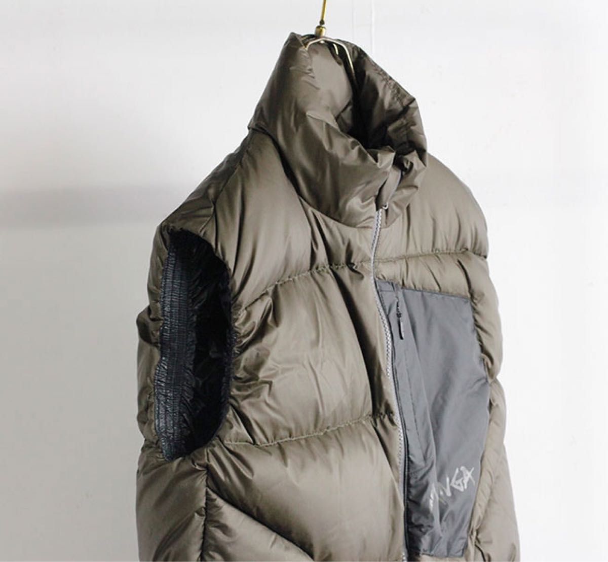 NANGA ナンガ　MAZENO RIDGE VEST カーキ　M