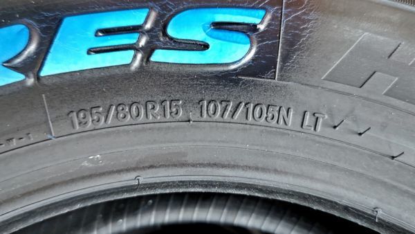 【新製品 在庫あり 即納 】トーヨータイヤ H30 195/80R15 107/105Ｎ 4本 2023年製 新品 未使用品 個人宅可 195/80-15_画像3