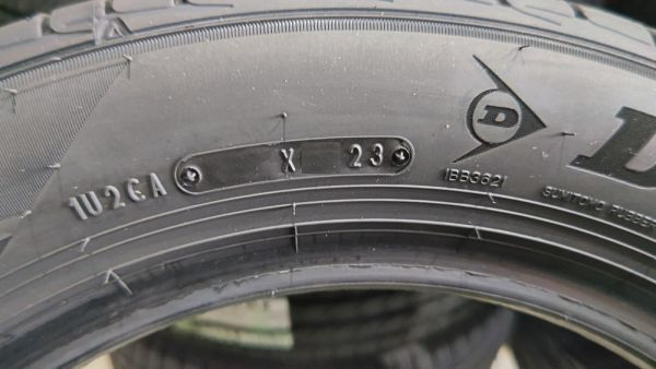 【国内正規品】 ダンロップ ルマンV+ 225/40R18 92W 【2本】 2023年製 新品 未使用品 個人宅可 ルマンVプラス 225/40-18 2本_画像2