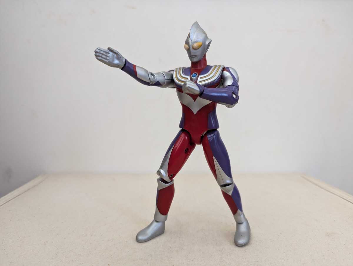  action герой серии Ultraman Tiga 