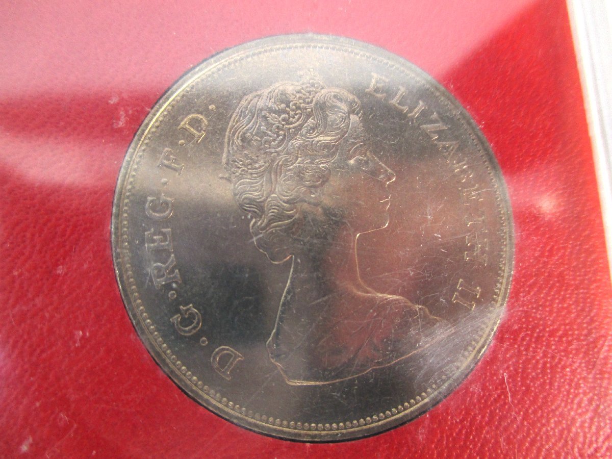 チャールズ　ダイアナ　ご成婚記念貨　イギリス　記念硬貨　25ペンス　3枚　おまけ_画像8