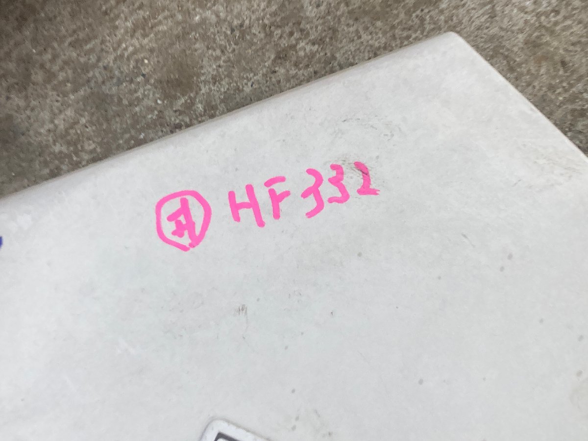 【滋賀発】 コンバイン　ヰセキ　HF332 刈取　サイドカバー_画像2