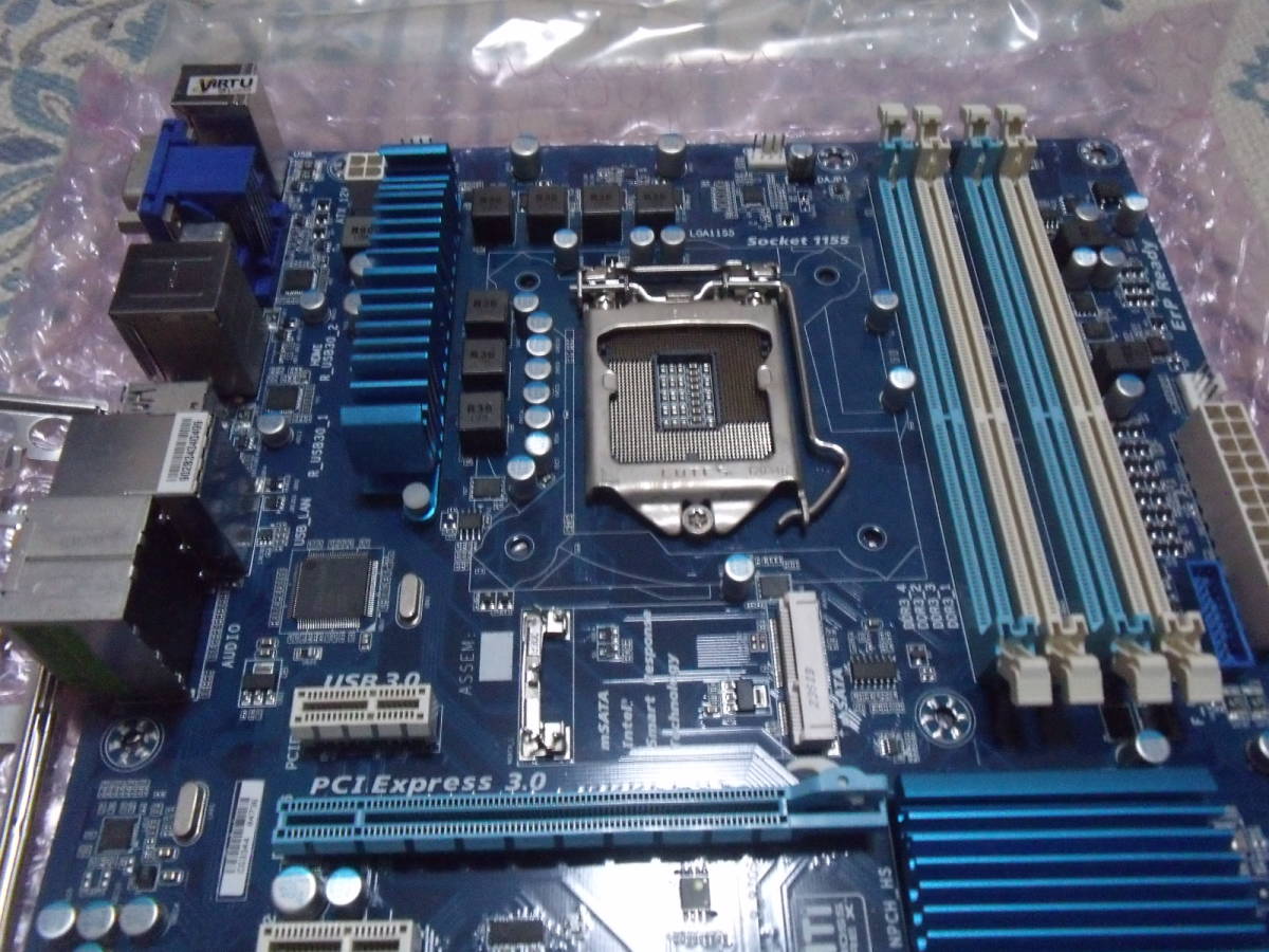 [ prompt decision * postage included ]GIGABYTE GA-Z77-D3H Rev 1.0 LGA1155 ATX motherboard IO back panel attached operation goods 