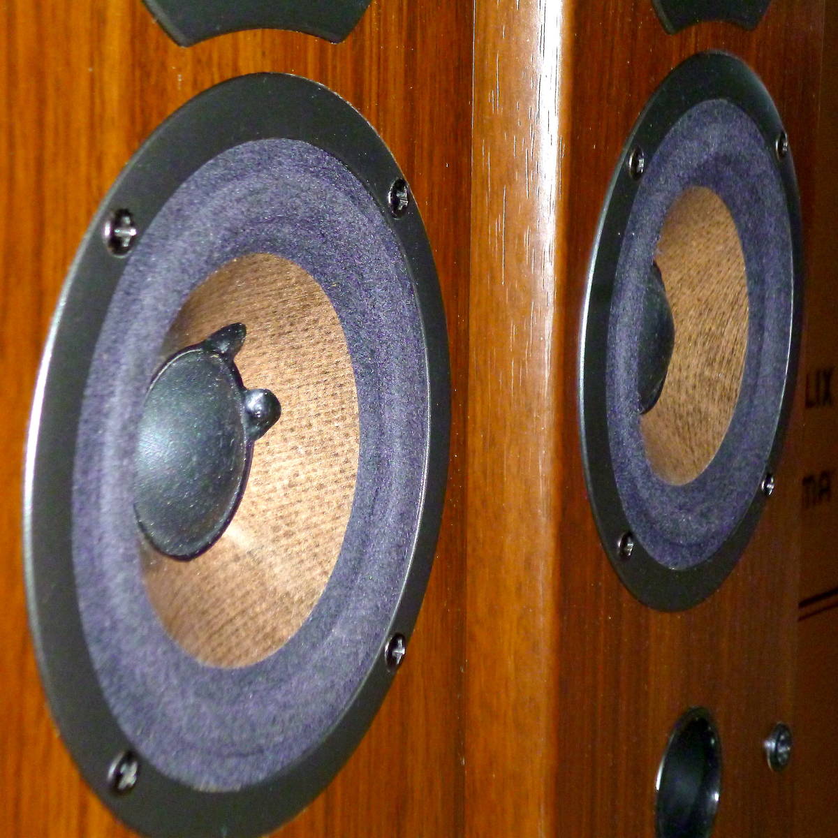 ONKYO D-205F オンキョー トールボーイフロア型スピーカー 良好 ONKYO D-205F オンキョー トールボーイフロア型スピーカー 良好