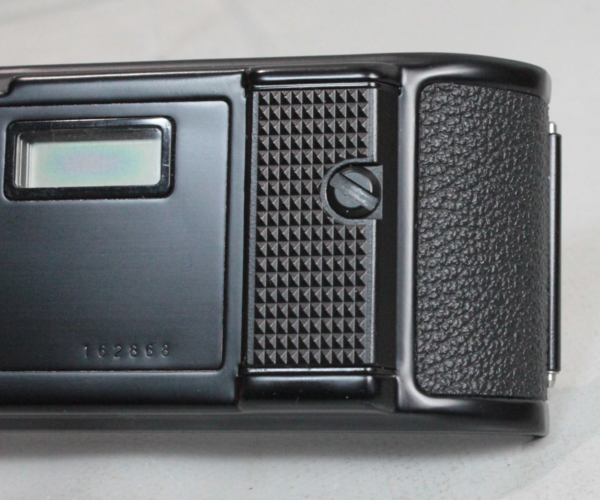 111546 【美品ニコン】 Nikon MF-16 データバックfor FA・FE2 111546 【美品ニコン】 Nikon MF-16 データバックfor FA・FE2