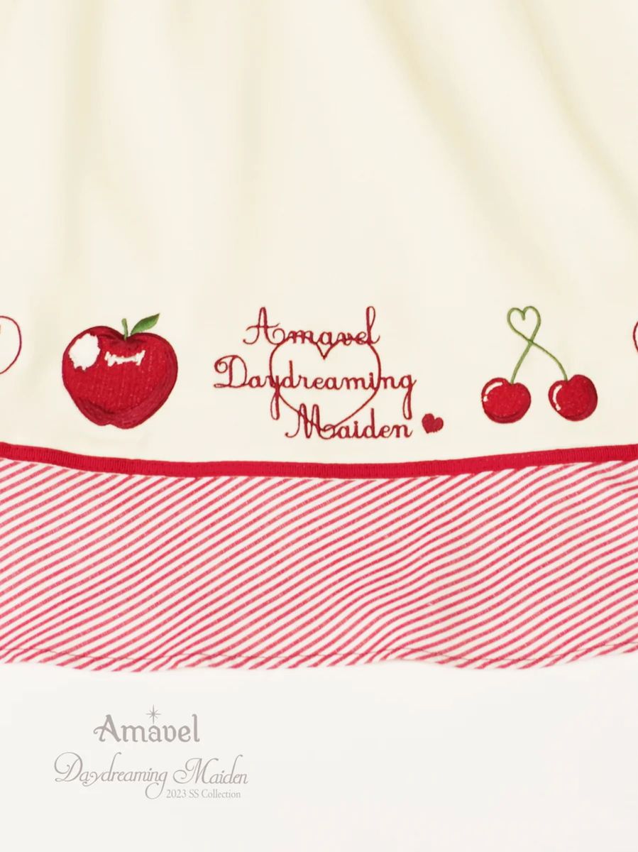 アマベル　Amavel apple cherry スカート