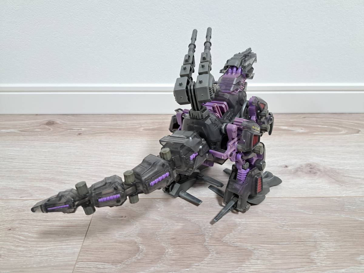 超希少！トミー ZOIDS 旧ゾイド ジェノザウラーホロテック(スペシャルカラーバージョンクリアブラック レイブン仕様)絶版品/限定版_画像3