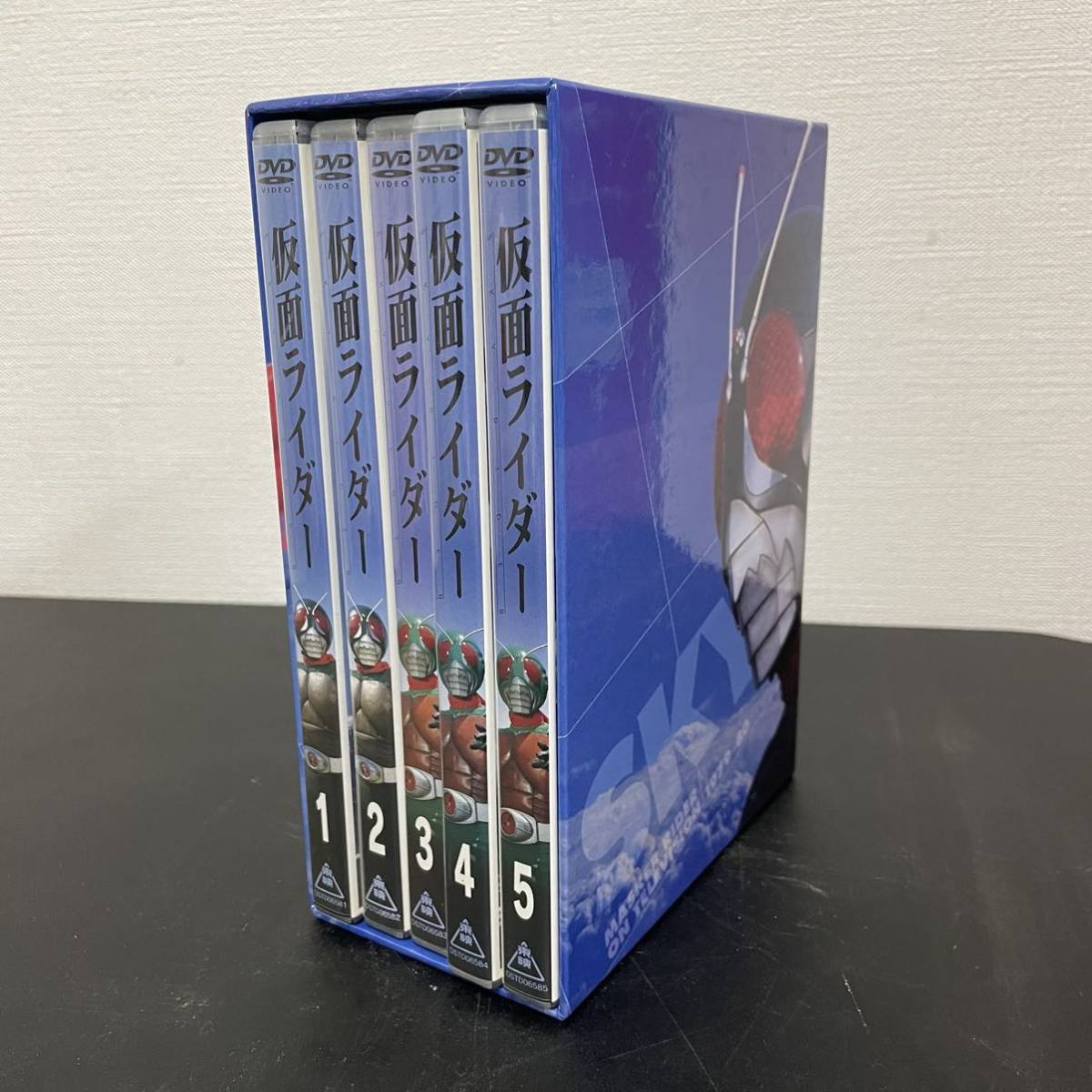 収納ケース ブックレット付き！ 仮面ライダー スカイライダー DVD 全巻の画像2