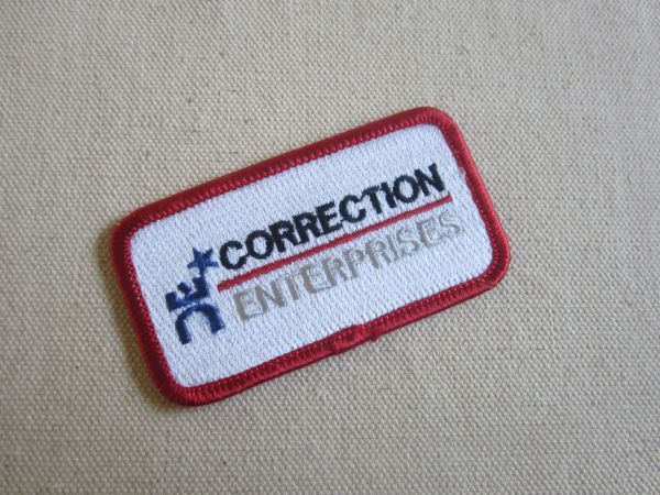 ビンテージ CORRECTION ENTERPRISES 刑務所 受刑者 ワッペン/パッチ 企業 USA 古着 アメリカ アメカジ カスタム キャップ ワークシャツ 184_画像1