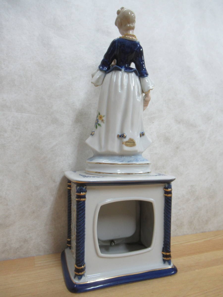 L6* [ made in Japan ceramics made ] FORTUNE JEWELRY ROSEMARY rosemary bracket clock Marie Antoinette doll hand made 231109