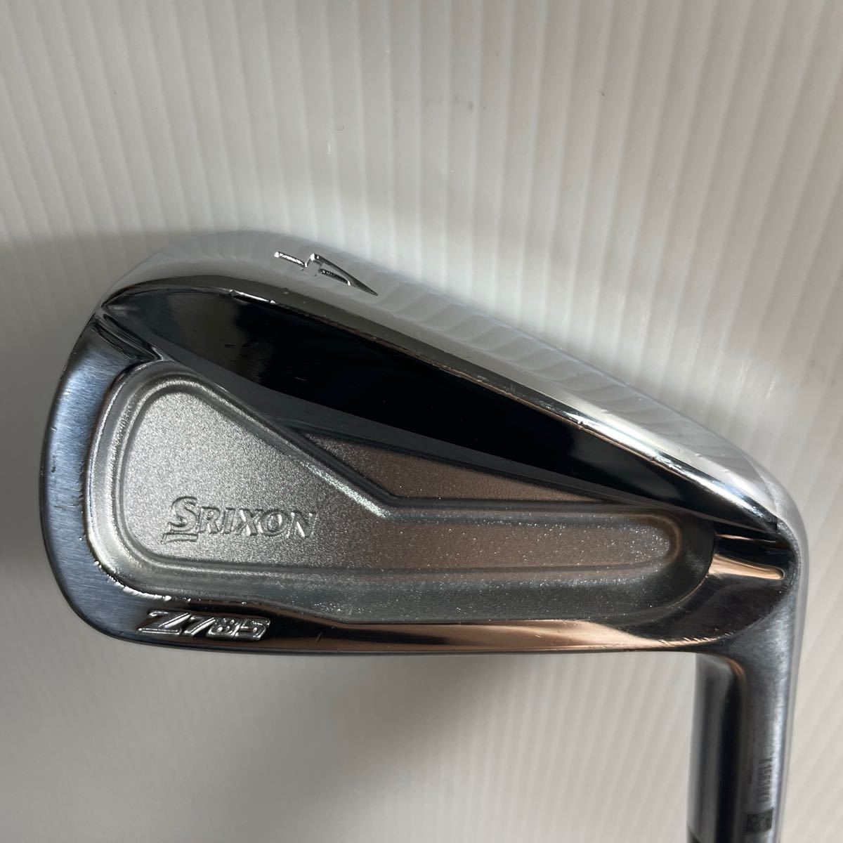 希少 メーカーカスタム 単品4番アイアン SRIXON Z785 FORGED #4 22° PROJECT X 6.0 SXフレックス スリクソン ダンロップ　番1652_画像1