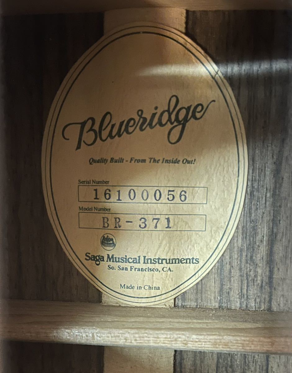 Blueridge BR-371 オール単板 ピックアップ付 ニューヨーカータイプ スロティドヘッド ハードケース付の画像3