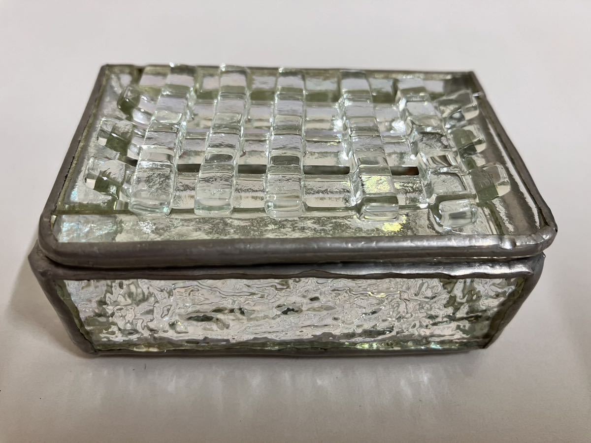 （H-177）未使用　ガラス製 アクセサリーBox小物入れ ジュエリーおしゃれアンティークケースガラス製 まとめ3個 _画像5