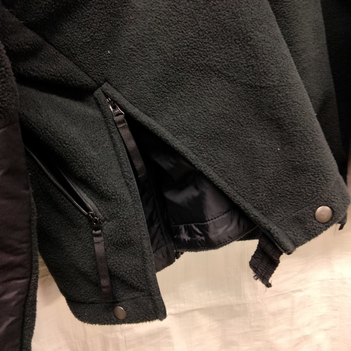 5.11 Tactical 48038 BLACK　黒　ブラック　肉厚　タクティカル　fleece Ｌ保温　ミリタリー　機能的　ポケット　フリース　ジャケット_画像4