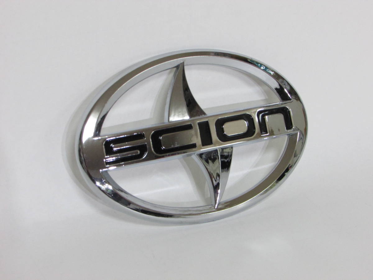 SCION サイオン トヨタ エンブレム シルバー_画像4