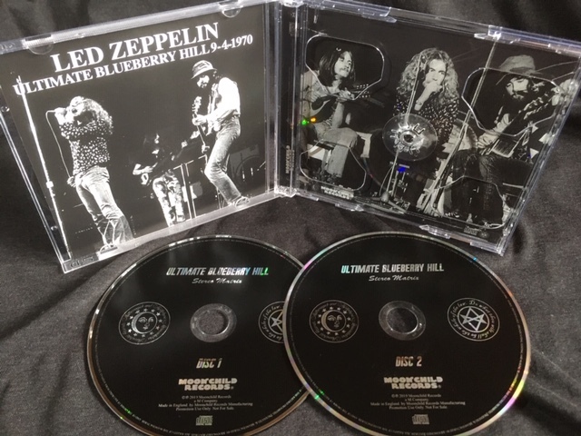 Moon Child ★ Led Zeppelin -「Ultimate Blueberry Hill」Srereo Matrix プレス2CD_画像2