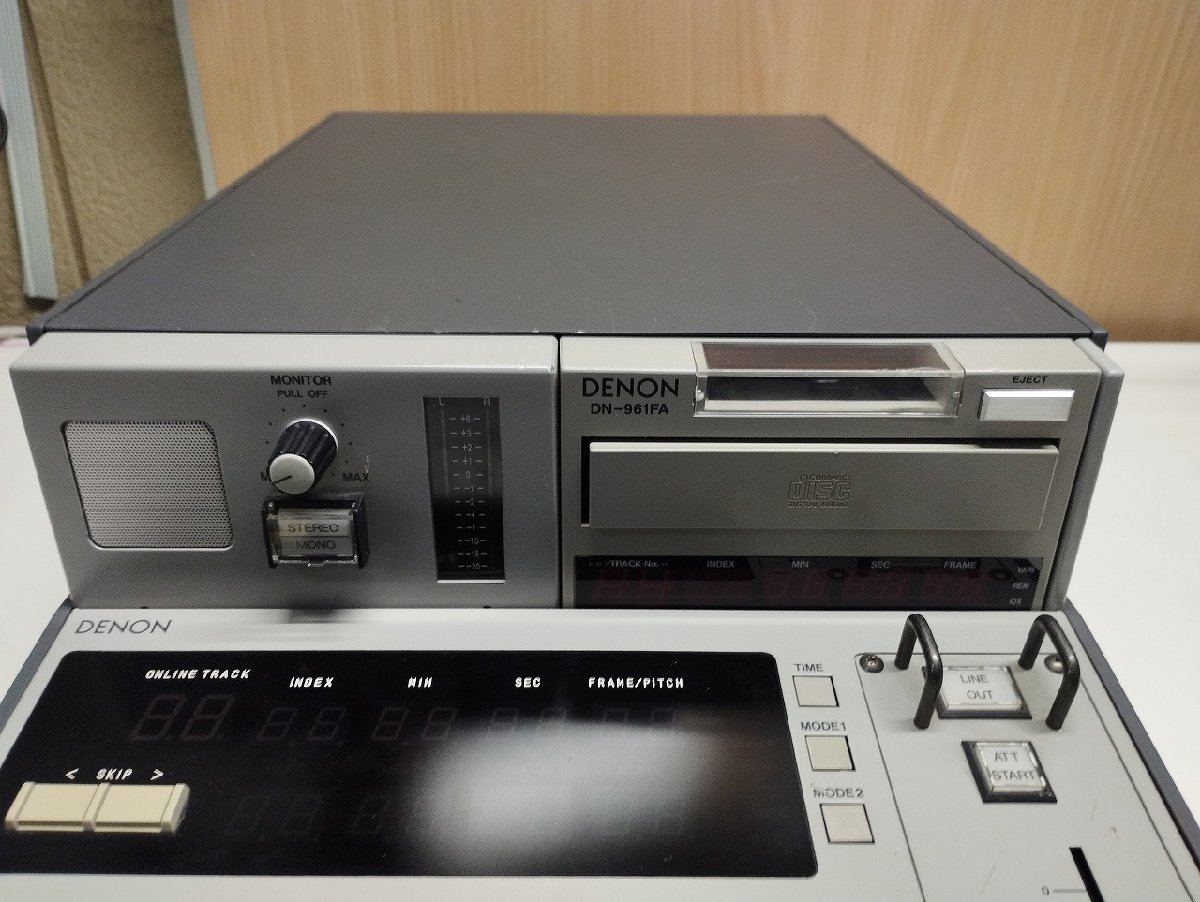 ♪DENON DN-961FA BU200 コントロールユニット デノン 業務用CDプレーヤー 動作確認済・中古♪_画像2