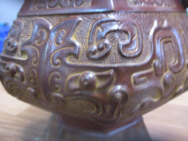 ◆高岡銅器 花瓶◆約17×14×H34㎝ 花器 金属工芸 飾壺 壷 骨董品 古美術品 稀少 レア♪H-E-11222へ_画像8