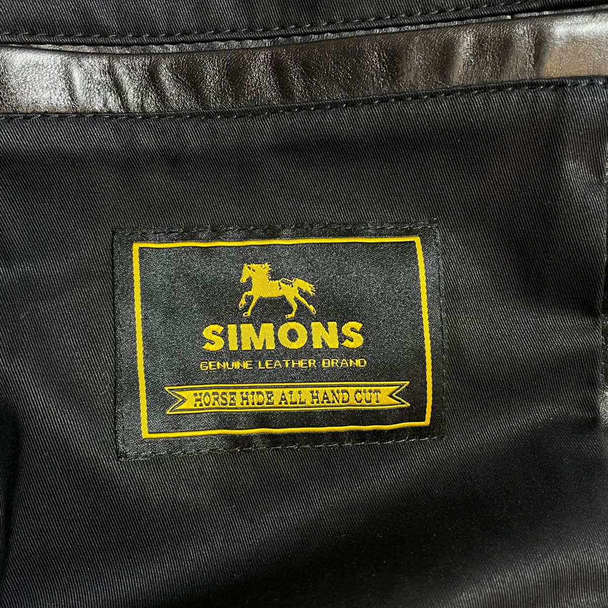 美品 simons レザーカーコート 茶芯ホースハイド 馬革 レザー 美品 simons レザーカーコート 茶芯ホースハイド 馬革 レザー