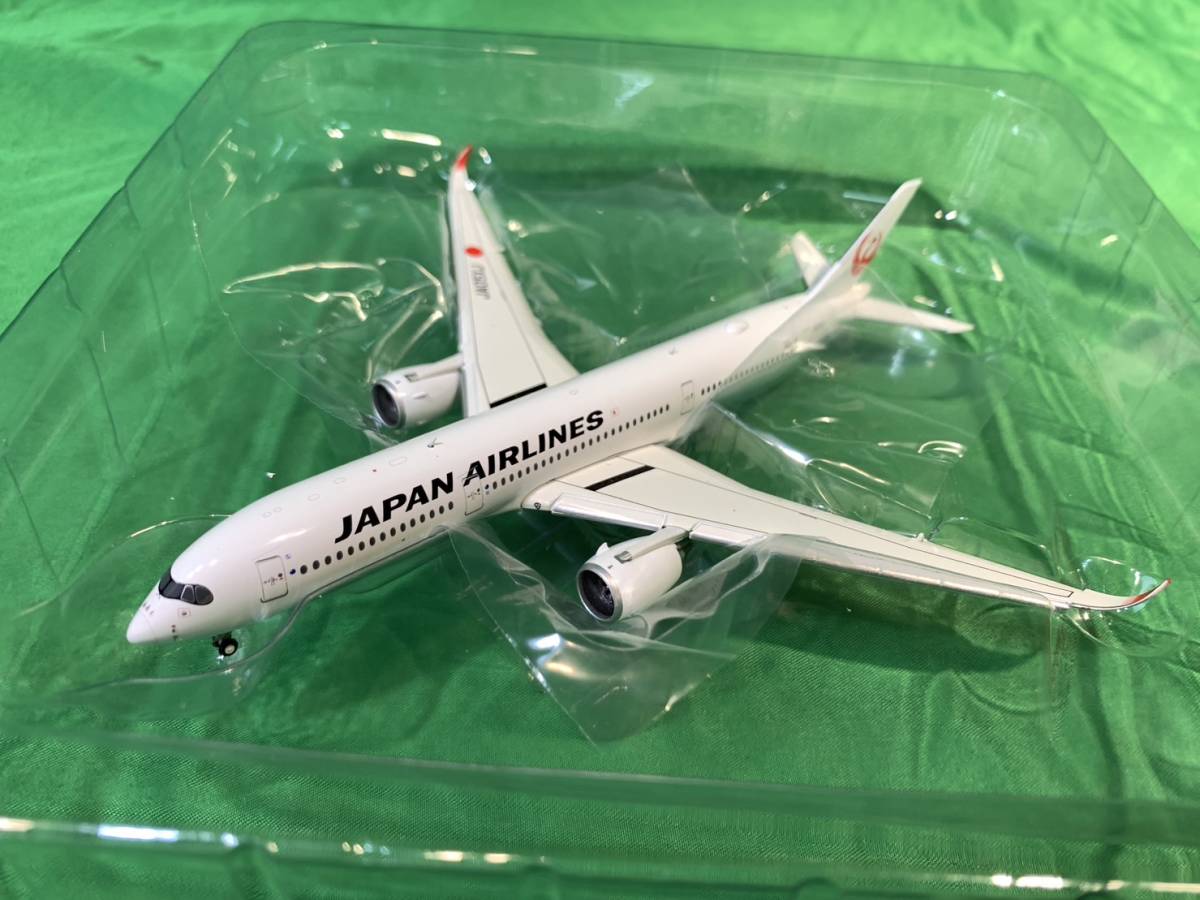 yw231214-004A7 JAL 1/400 AIRBUS A350-900 JA05XJ 海外直輸入品 現状品 JAPAN AIRLINES 模型 飛行機 _画像3