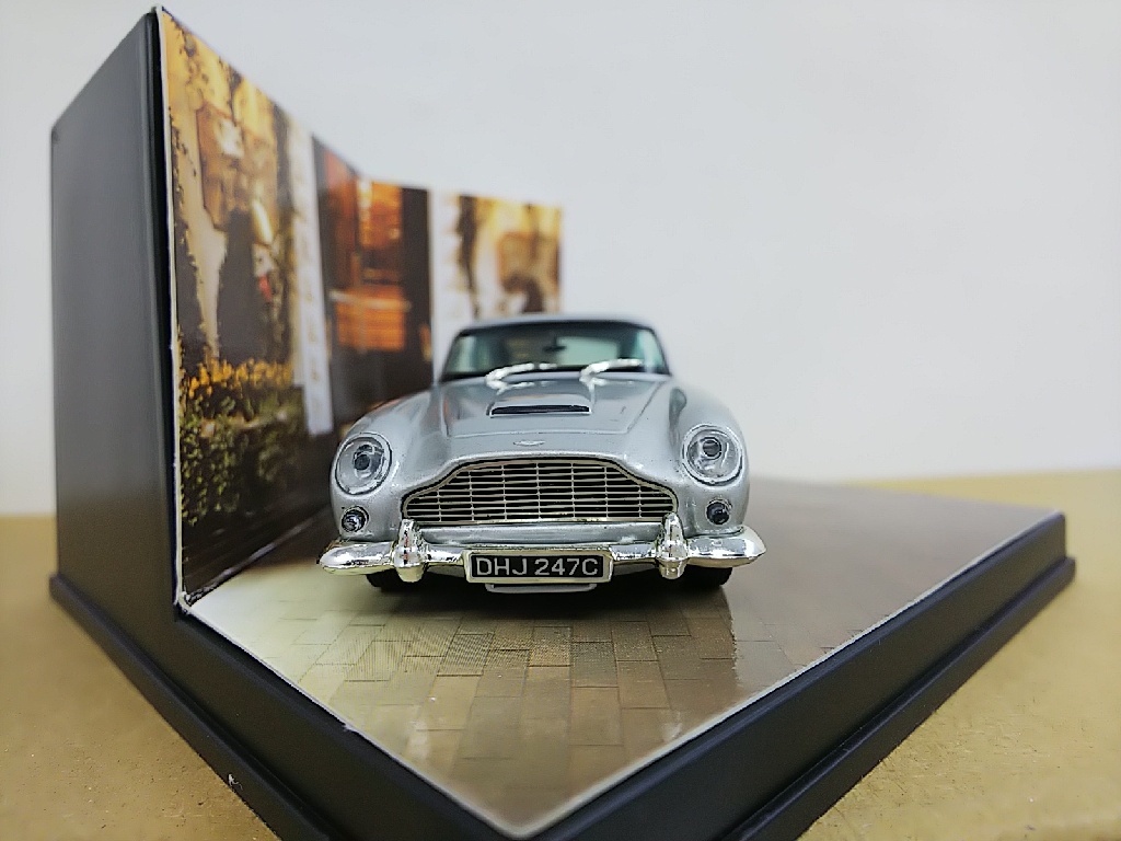 # VITESSE Vitesse millenium collection 1/43 Aston Martin DB5 1963 gray Aston Martin ho te Le Mans figure attaching model minicar 