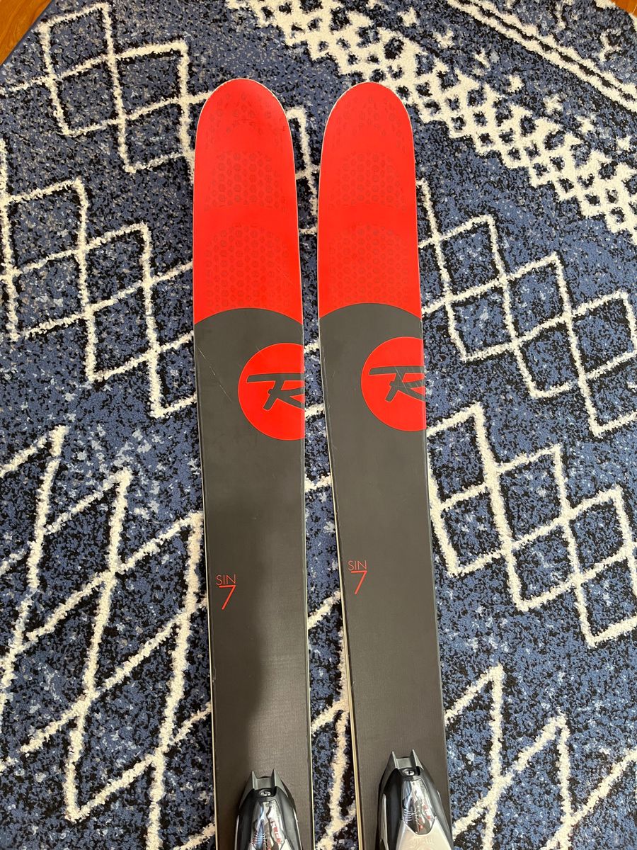 ROSSIGNOL SIN7 180cmファットスキーパウダー クロカン メンズ ROSSIGNOL SIN7 180cmファットスキーパウダー クロカン メンズ