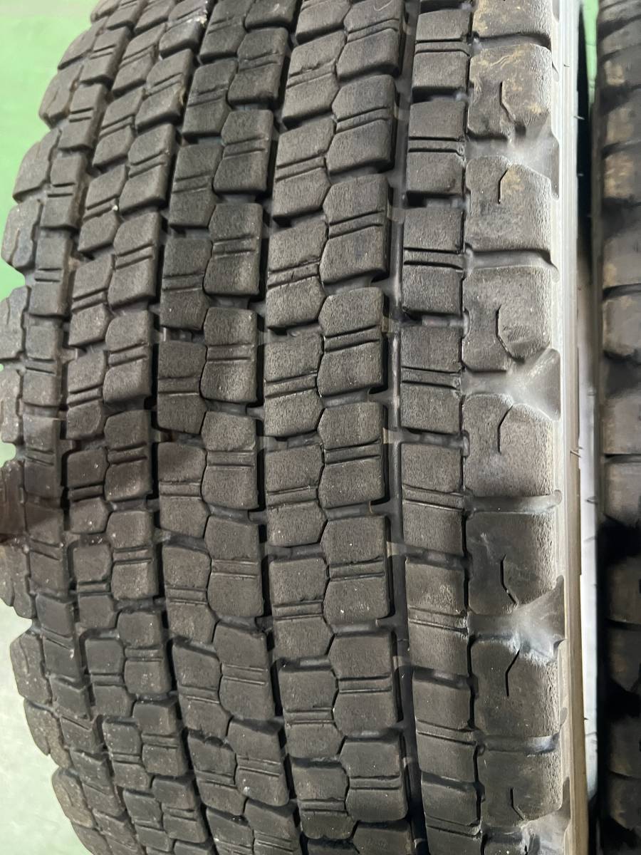 B19-3-12 ☆245/70R19.5 W900 残溝11～10ｍｍ♪ 中古4本 2019年製 ブリヂストン BS スタッドレスタイヤ　k160_画像4