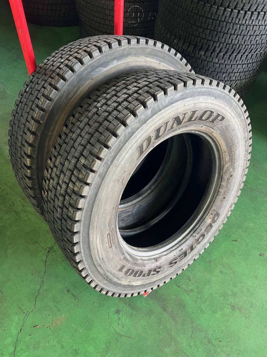 D1819-3-12☆265/70R19.5 13-12mm SP001中古2本！2019/18年製 ♪ ダンロップ スタッドレス k90_画像1