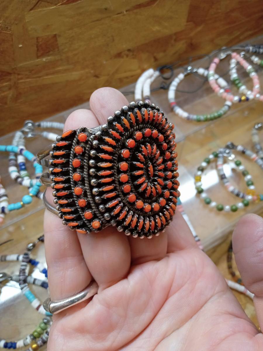  rare new goods, red .., bangle, cluster, silver 925, Indian,neitib, red coral Navajo, lady's, wrist small .. man 