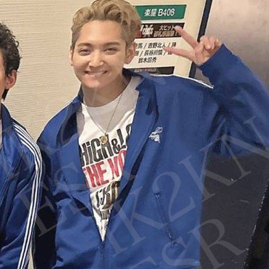 新品】川村壱馬&吉野北人 着用同型 ジャージ上下セット Lサイズ 新品】川村壱馬&吉野北人 着用同型 ジャージ上下セット Lサイズ