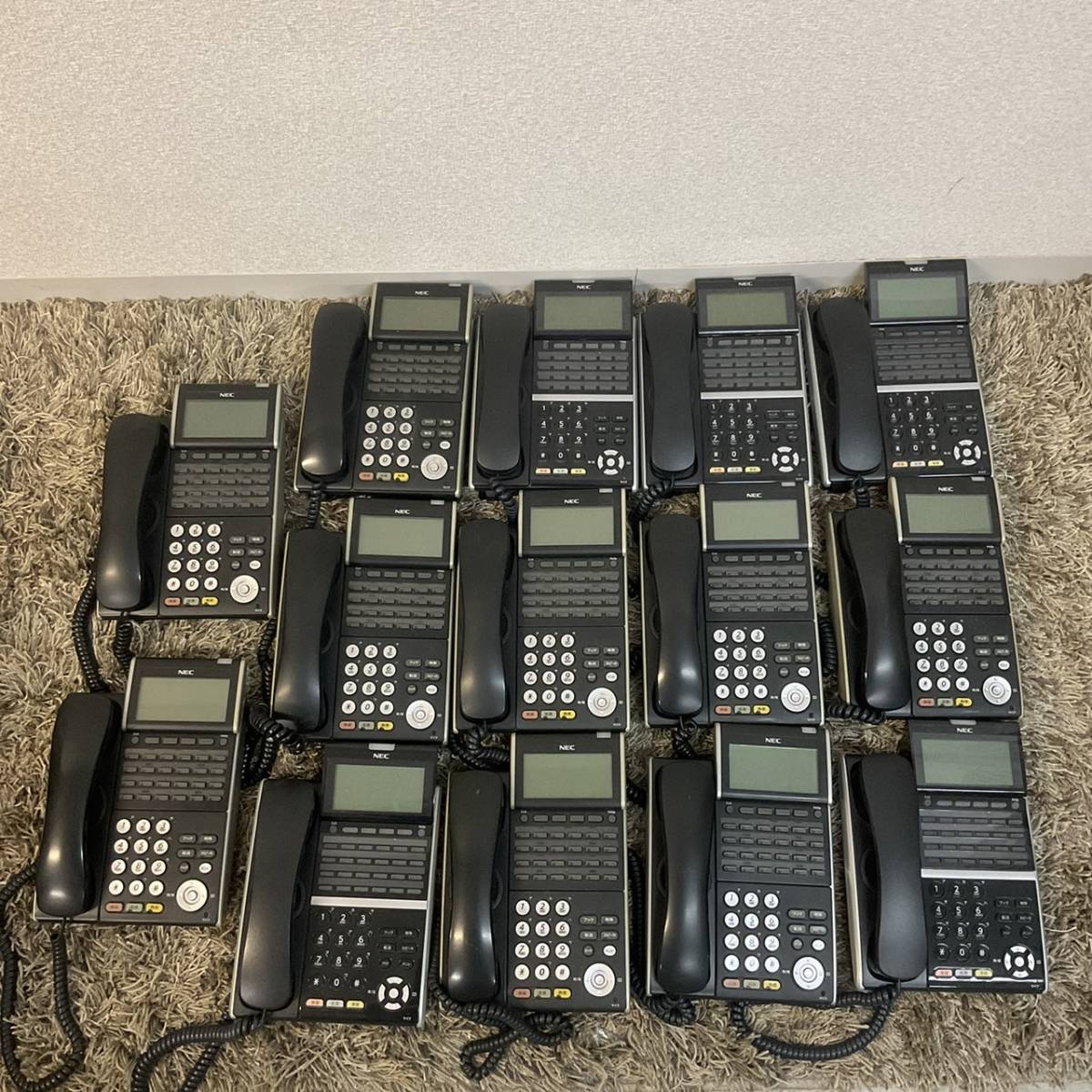 美品 NEC Aspire X DT300Series 24ボタン標準 電話機 DTL-24D-1D BK TEL 大量まとめ 14台 セット 10台 以上 ビジネスフォン_画像1