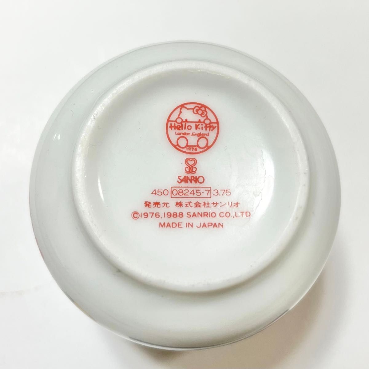 サンリオ レア 希少 キティ 食器セット 茶碗 湯呑み 1980年代 サンリオ レア 希少 キティ 食器セット 茶碗 湯呑み 1980年代
