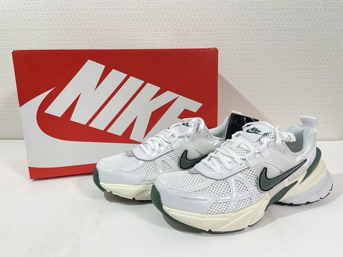 新品】24cm NIKE V2K RUN ナイキ ウィメンズ ランテック 新品】24cm NIKE V2K RUN ナイキ ウィメンズ ランテック