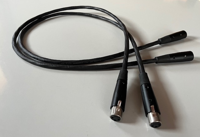 新品☆高音質XLRケーブル1mペア☆X-VZX☆最新アルミラップ3重シ 新品☆高音質XLRケーブル1mペア☆X-VZX☆最新アルミラップ3重シ