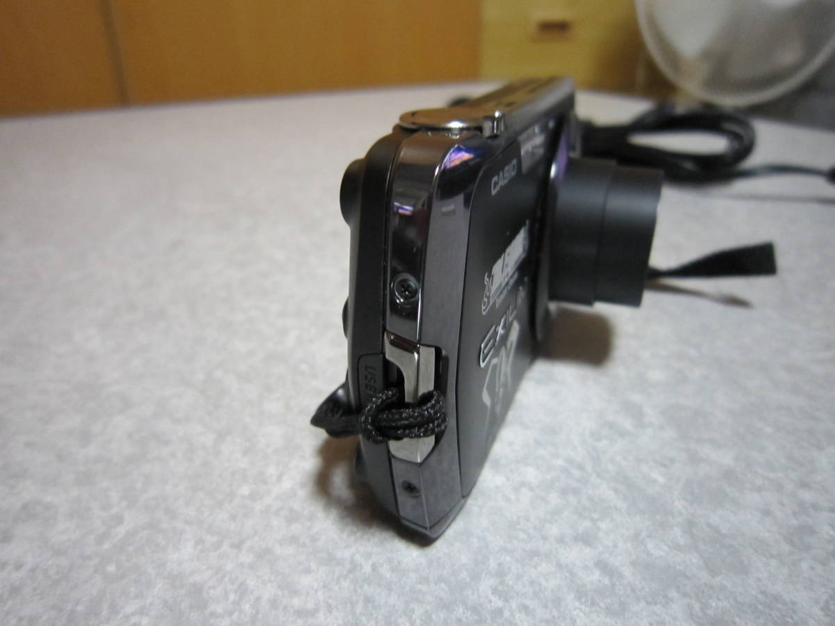 CASIO EXILIM カシオ EX-Z330 BLEACH コラボ 限定300台モデル CASIO EXILIM カシオ EX-Z330 BLEACH コラボ 限定300台モデル