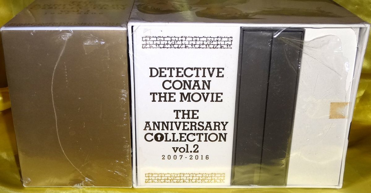 【未開封】劇場版 名探偵コナン 20周年記念 Blu-ray BOX THE ANNIVERSARY COLLECTION Vol.1 Vol.2 特典ピンバッジ_画像8