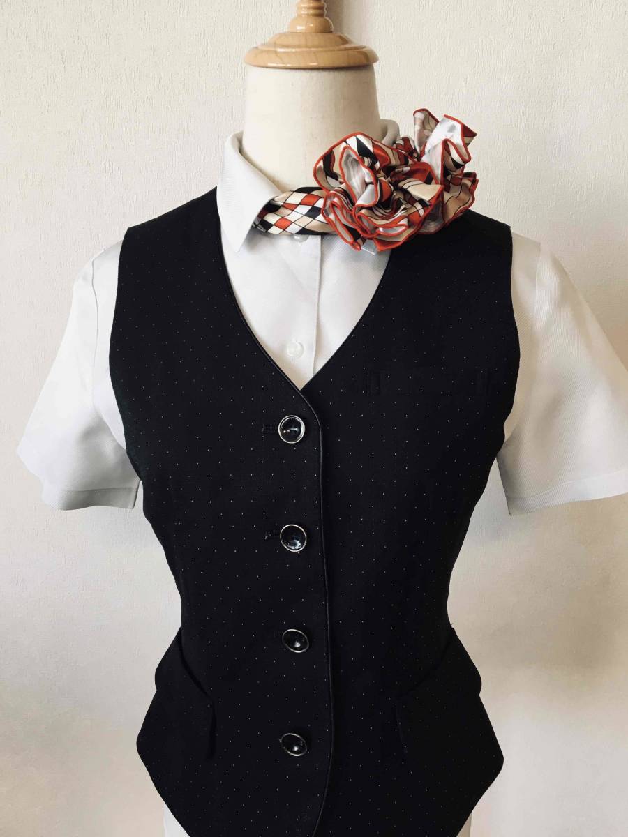 【新品】お花モチーフスカーフ（幾何学模様）_簡単/かわいい会社事務服/おしゃれOL制服_画像2